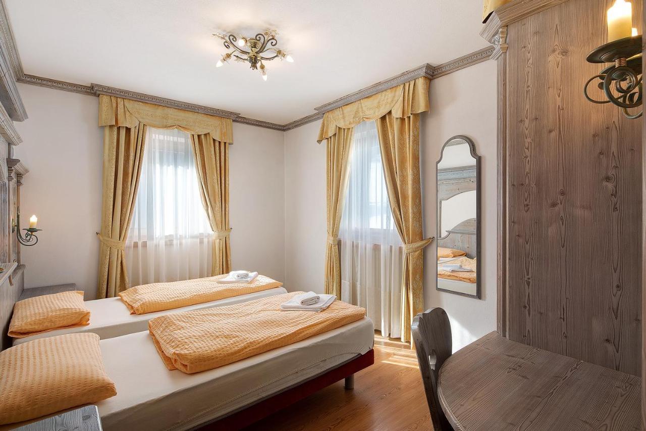 דירות ליביניו Casa Li Roina N 45 מראה חיצוני תמונה