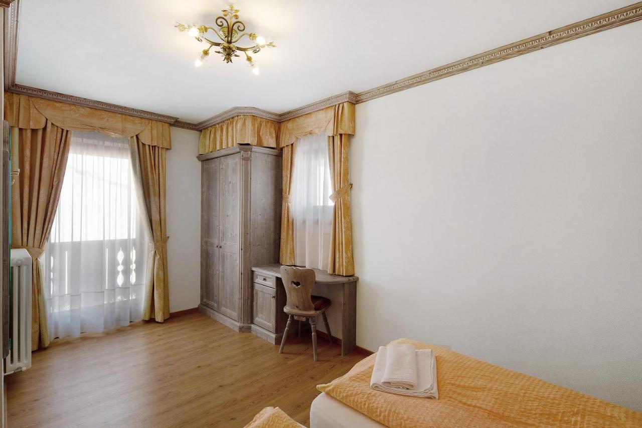 דירות ליביניו Casa Li Roina N 45 מראה חיצוני תמונה
